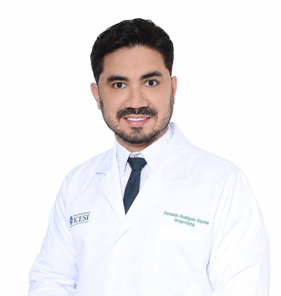 Retrato profesional del doctor Fernando Rodríguez Bayona